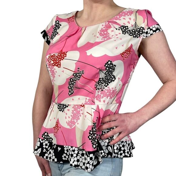 New York & Company Pink and Black Flora Top - Picture 2 of 9